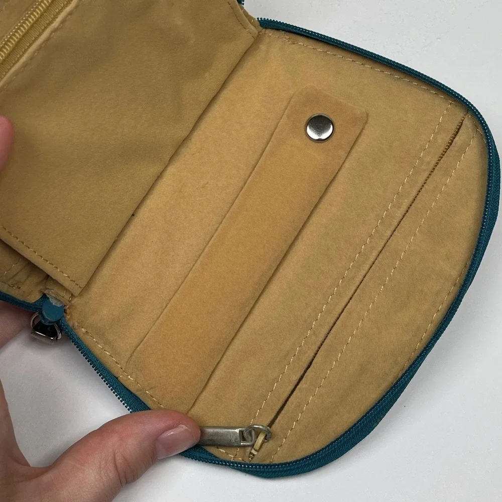 Fossil Jewelry Organizer Travel Case Teal Blue Leather Contrast Stitch Zip Pouch